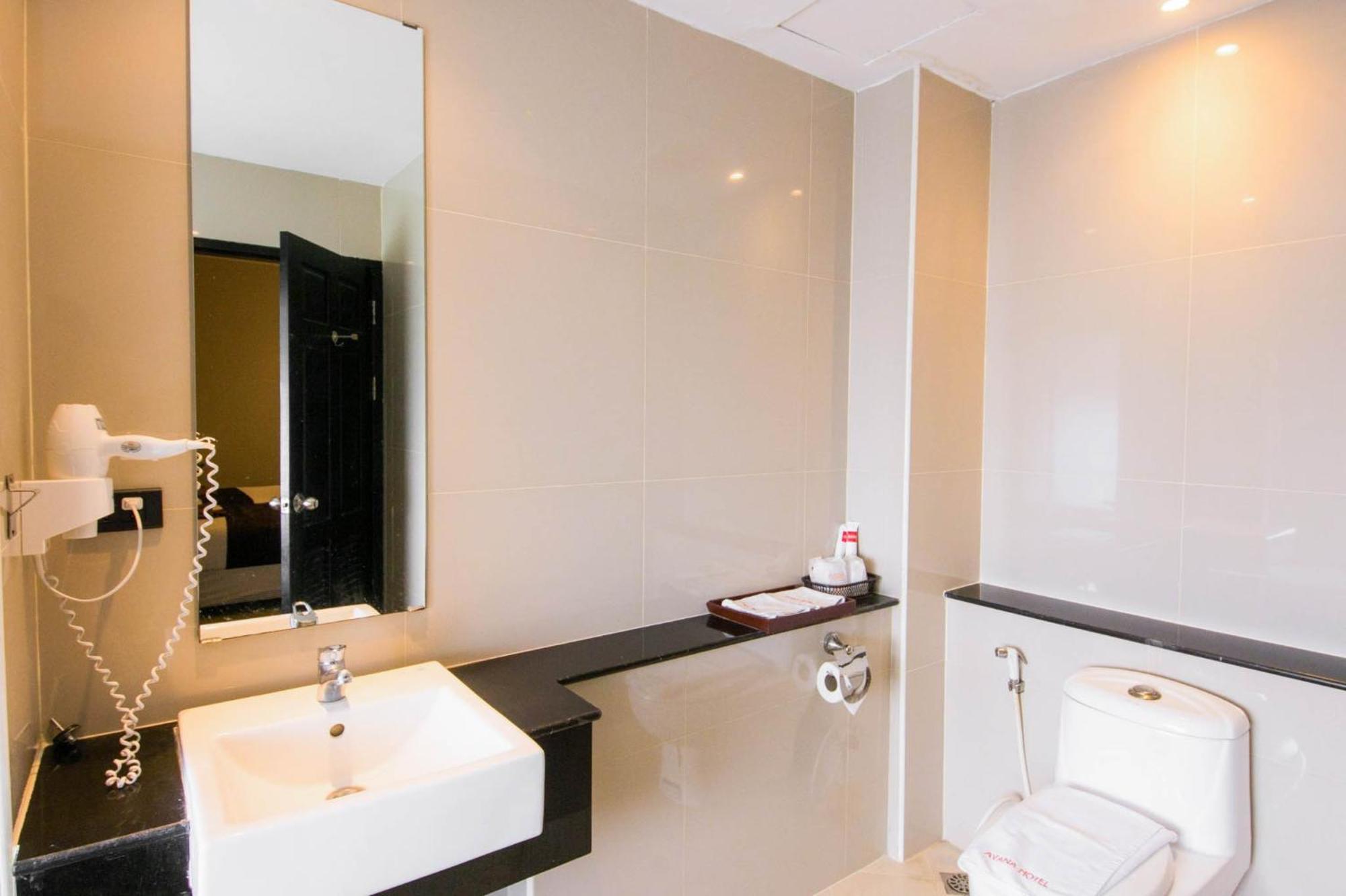 C Hotel Bangna Bangkok Eksteriør billede